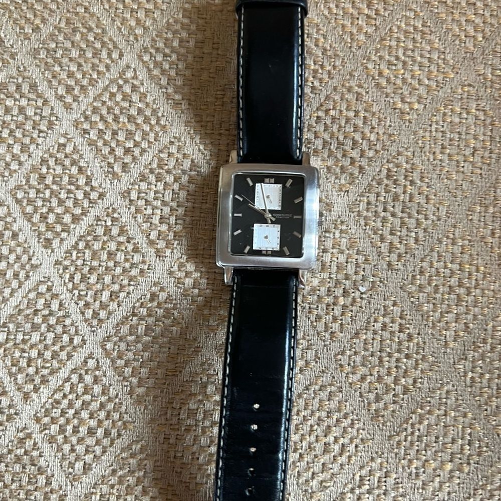Kenneth Cole watch - Picture 2 of 6